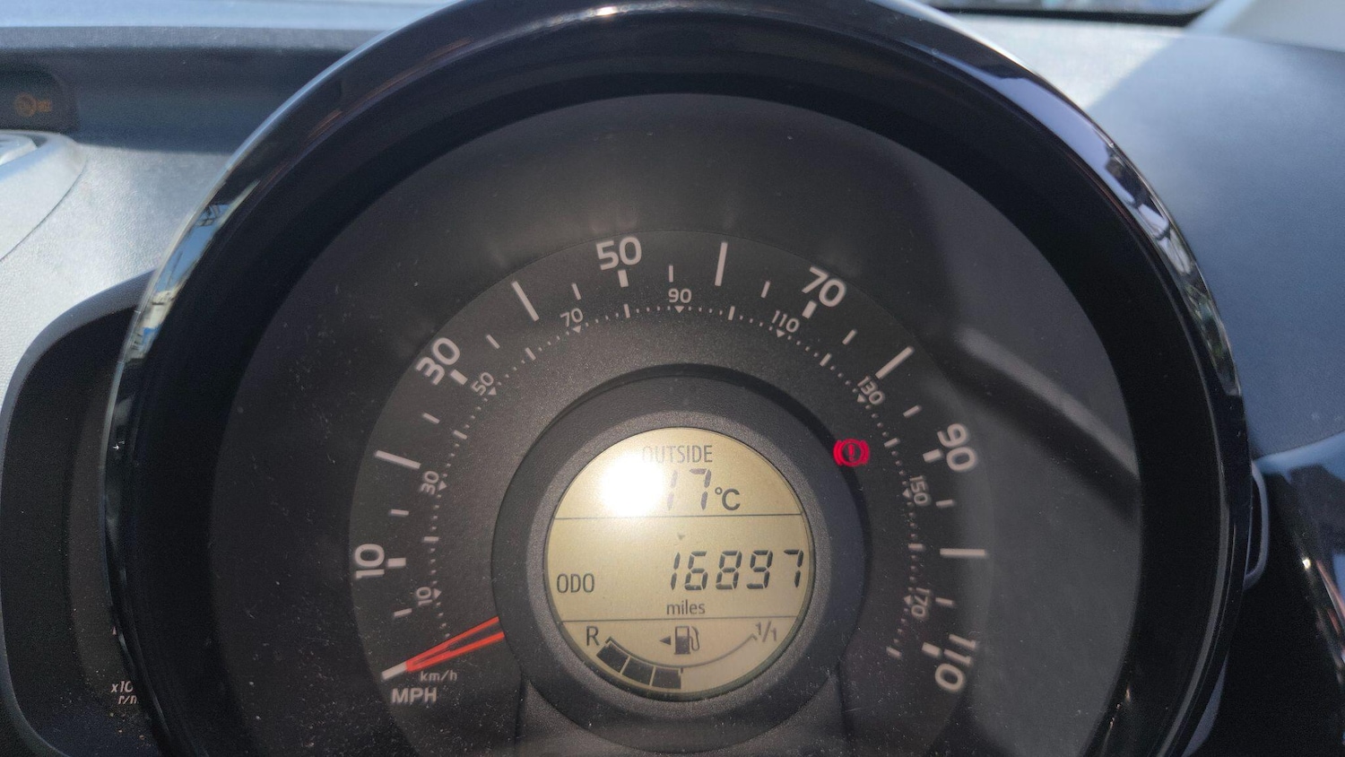 Used Toyota AYGO 2015 for sale - 78170829: Photo 13