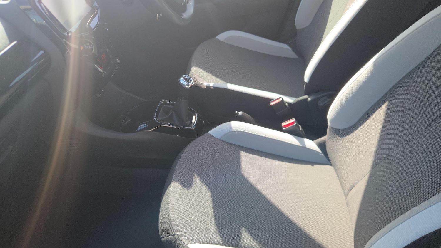 Used Toyota AYGO 2015 for sale - 78170829: Photo 23