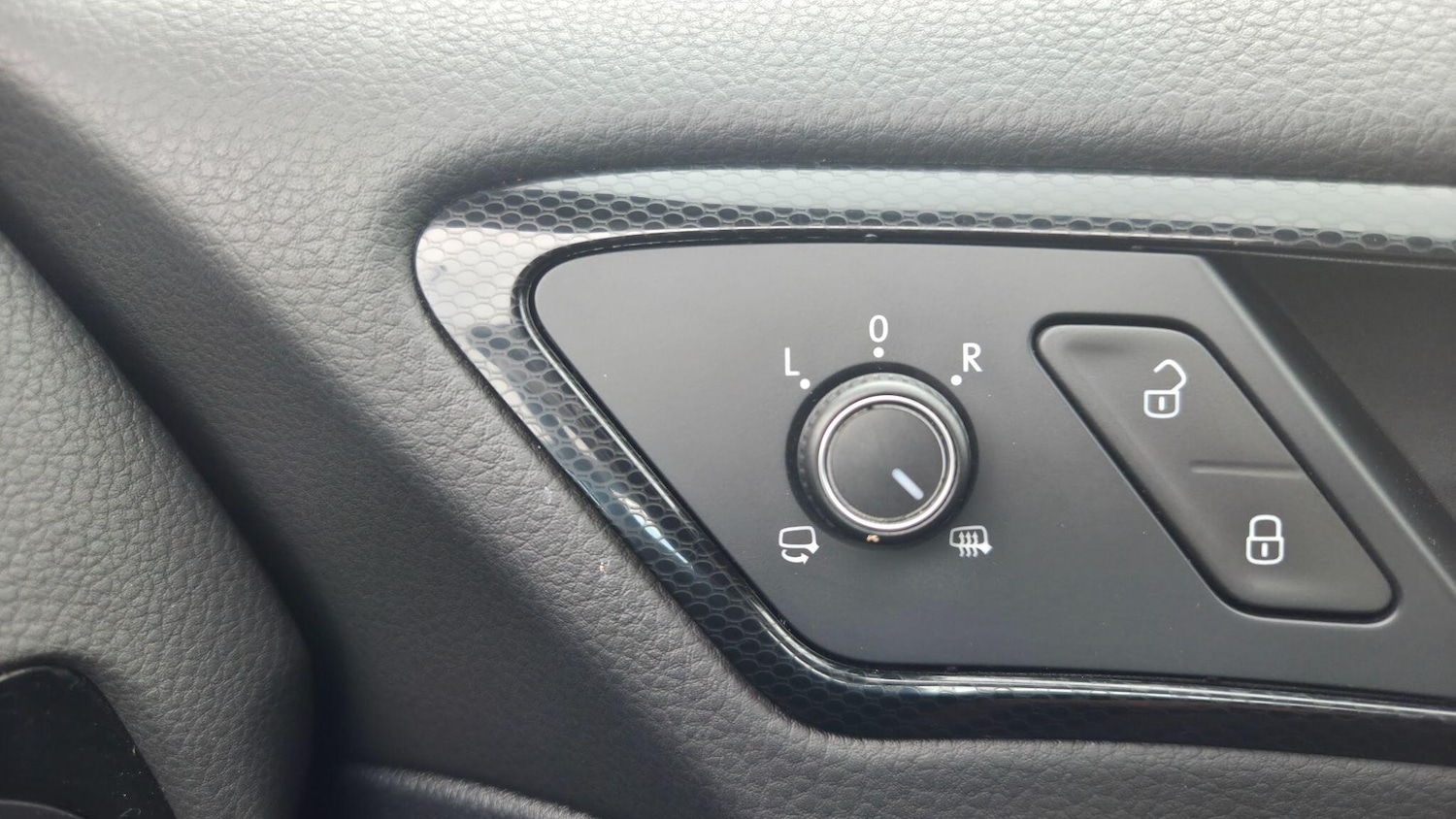 Used Volkswagen Golf for sale - 77054091: Photo 23