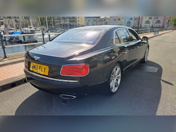 Used Bentley Flying Spur 2016 for sale - 75653338: Photo