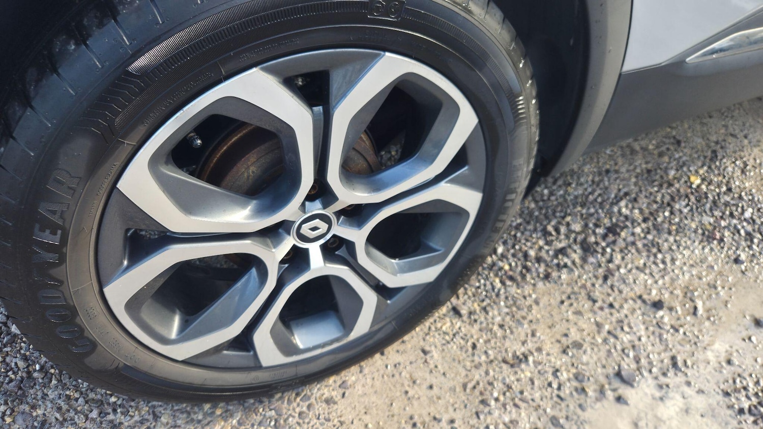 Used Renault Captur for sale - 77625679: Photo 31