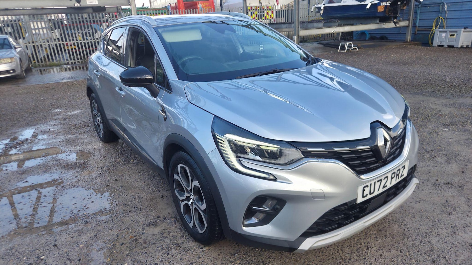 Used Renault Captur for sale - 77625679: Photo 4