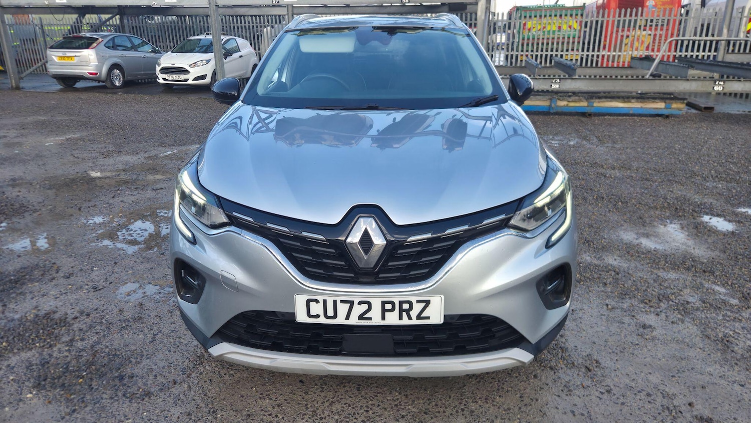 Used Renault Captur for sale - 77625679: Photo 5