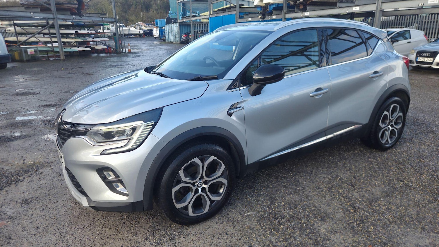 Used Renault Captur for sale - 77625679: Photo 8