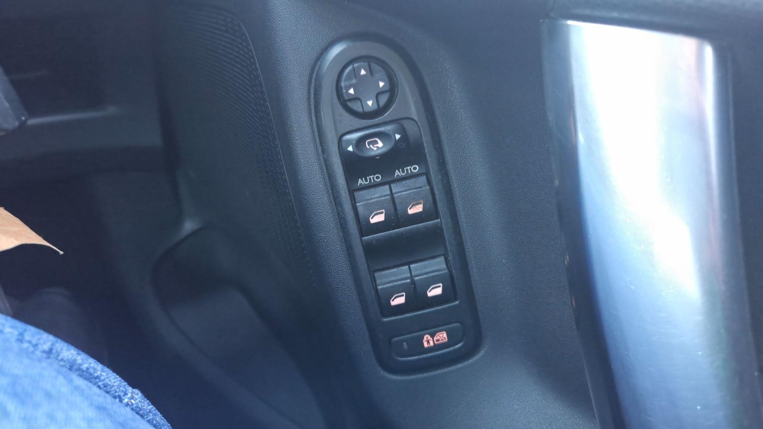 Used Citroen C3 2010 for sale - 77091864: Photo 24