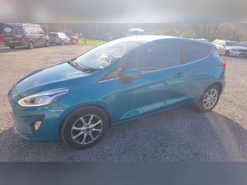 Used Ford Fiesta 2018 for sale - 77839870: Photo