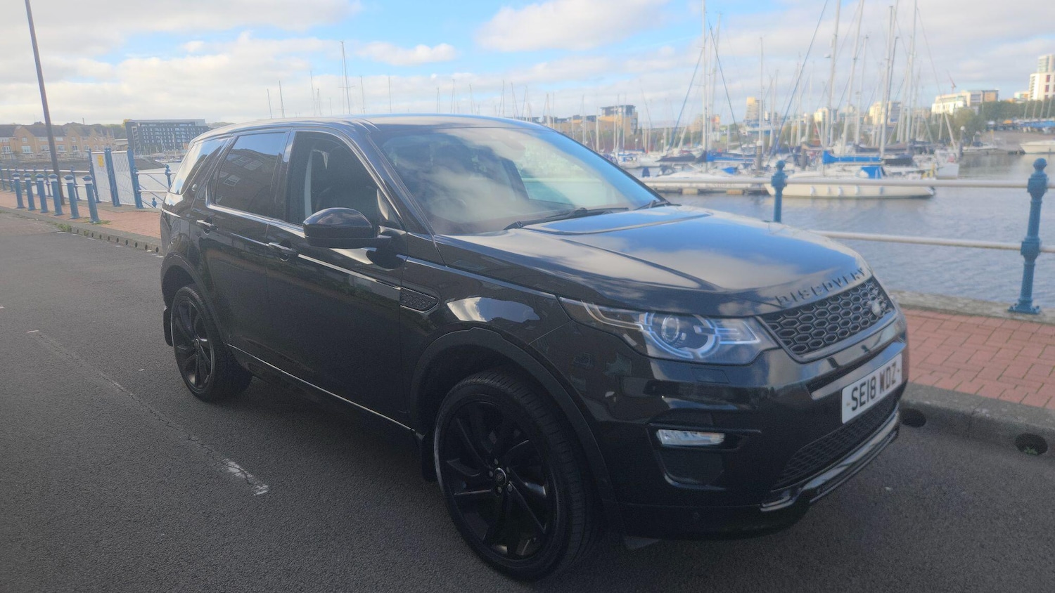 Used Land Rover Discovery Sport 2018 for sale - 76192421: Photo 15