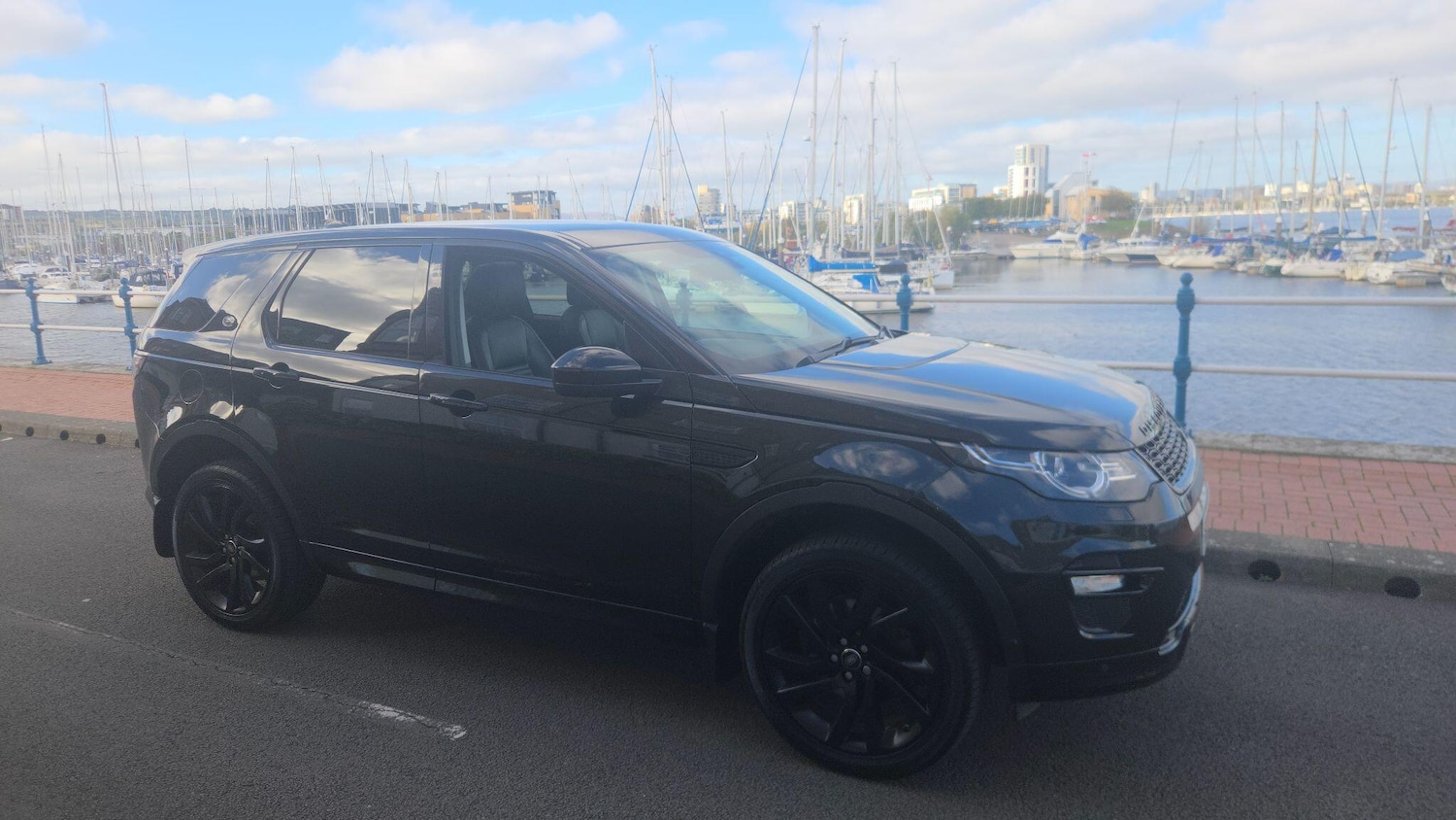 Used Land Rover Discovery Sport 2018 for sale - 76192421: Photo 16