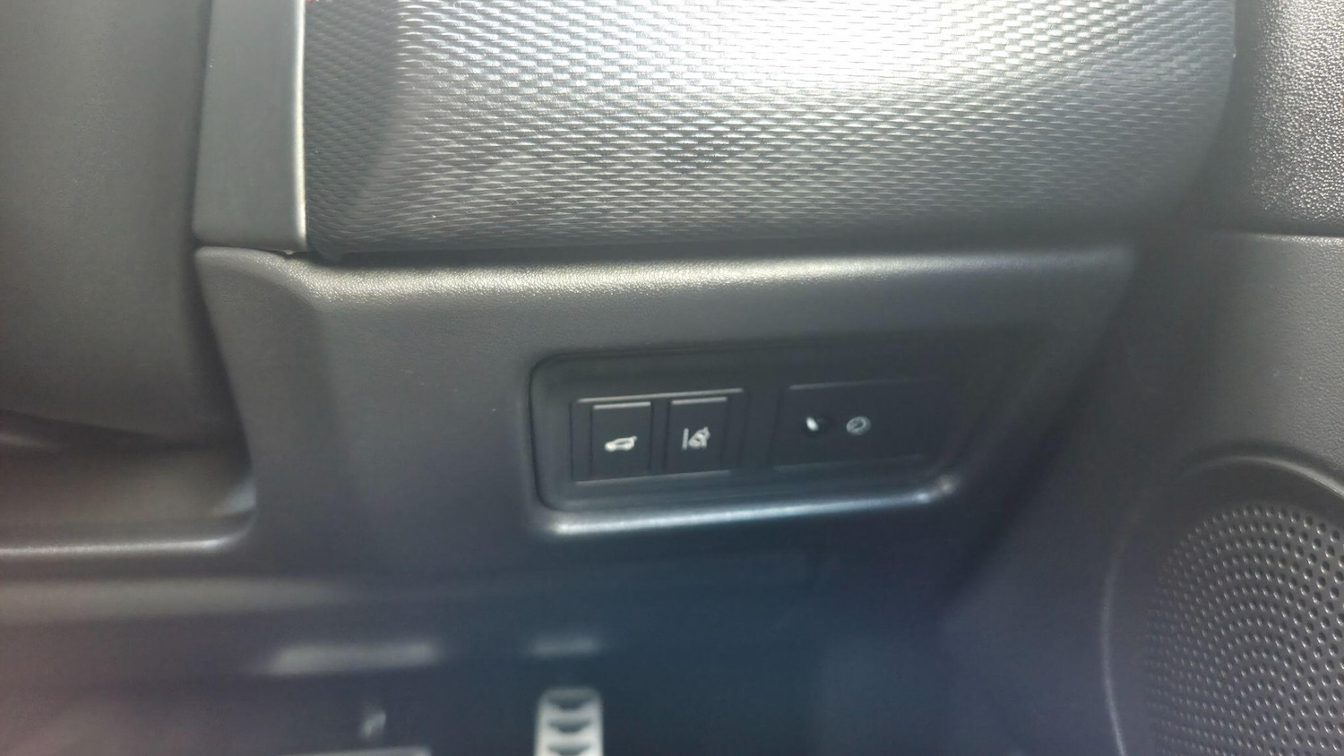 Used Land Rover Discovery Sport 2018 for sale - 76192421: Photo 28