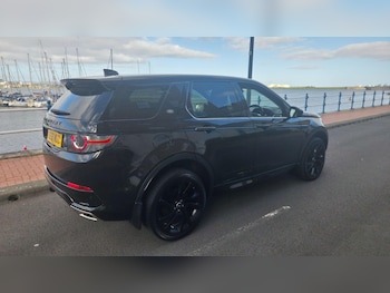 Used Land Rover Discovery Sport 2018 for sale - 76192421: Photo 4