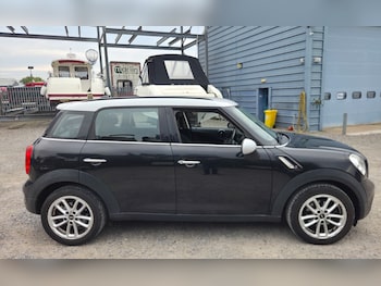 Used MINI Countryman 2014 for sale - 76144143: Photo 2