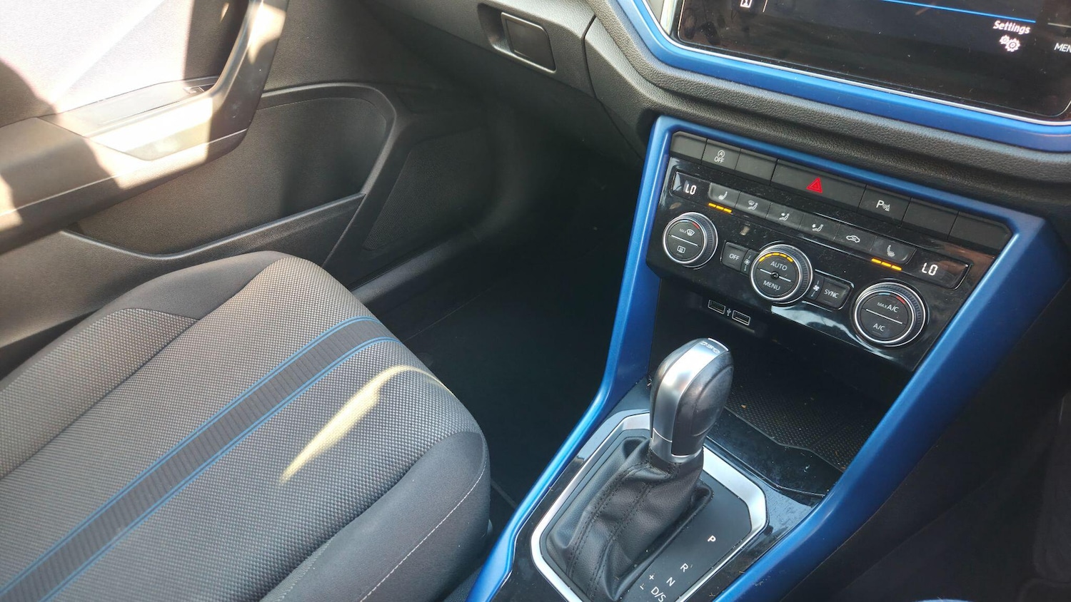 Used Volkswagen T-Roc 2019 for sale - 76521643: Photo 20