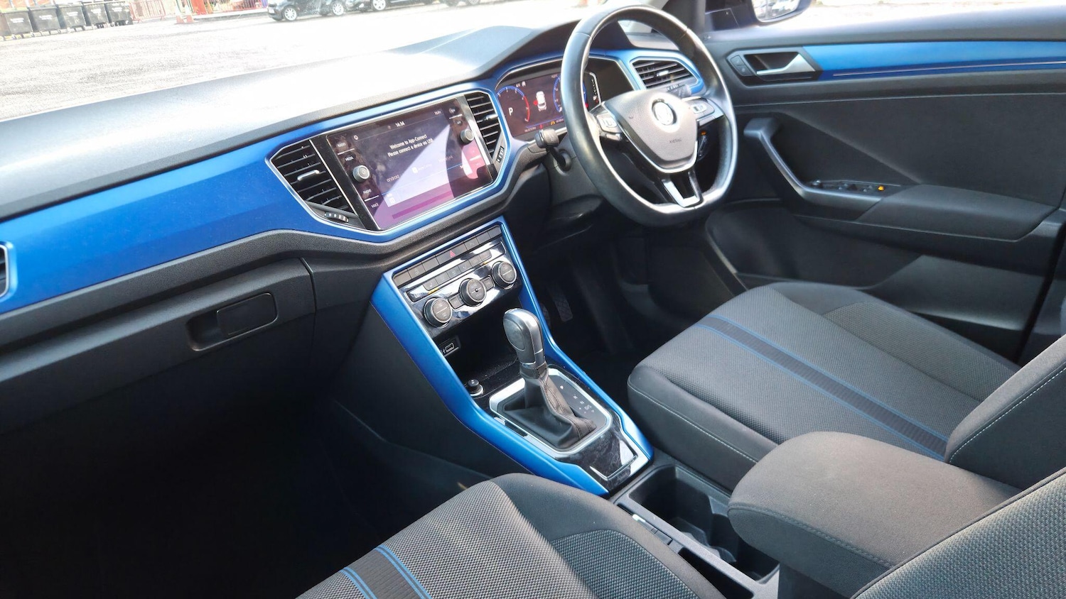 Used Volkswagen T-Roc 2019 for sale - 76521643: Photo 29