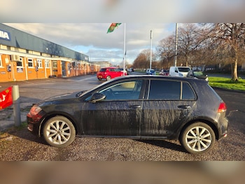 Used Volkswagen Golf 2013 for sale - 77020954: Photo