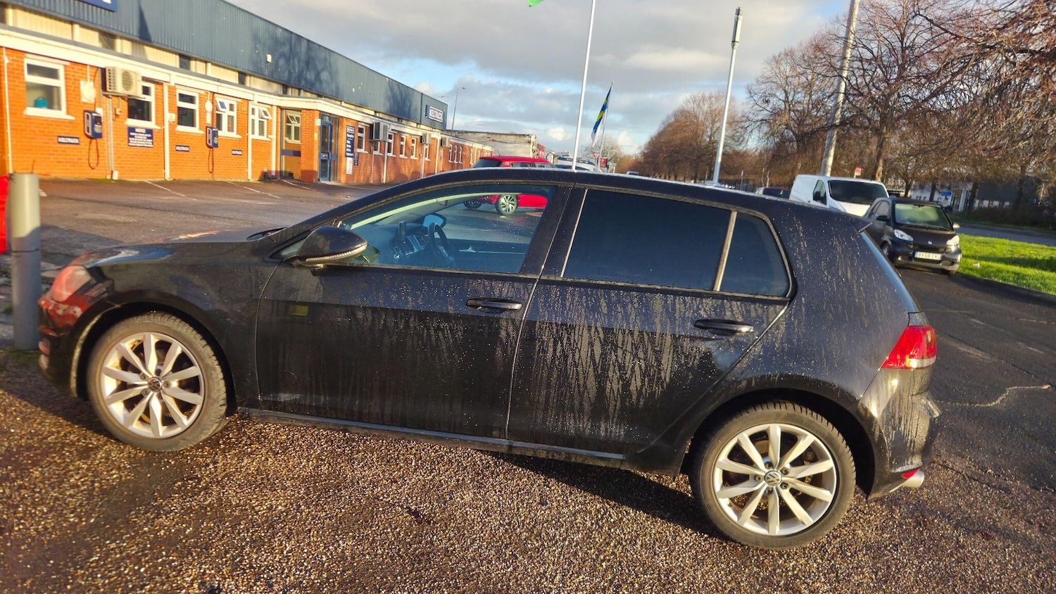 Used Volkswagen Golf for sale - 77020954: Photo 3