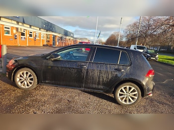 Used Volkswagen Golf 2013 for sale - 77020954: Photo