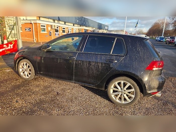 Used Volkswagen Golf 2013 for sale - 77020954: Photo