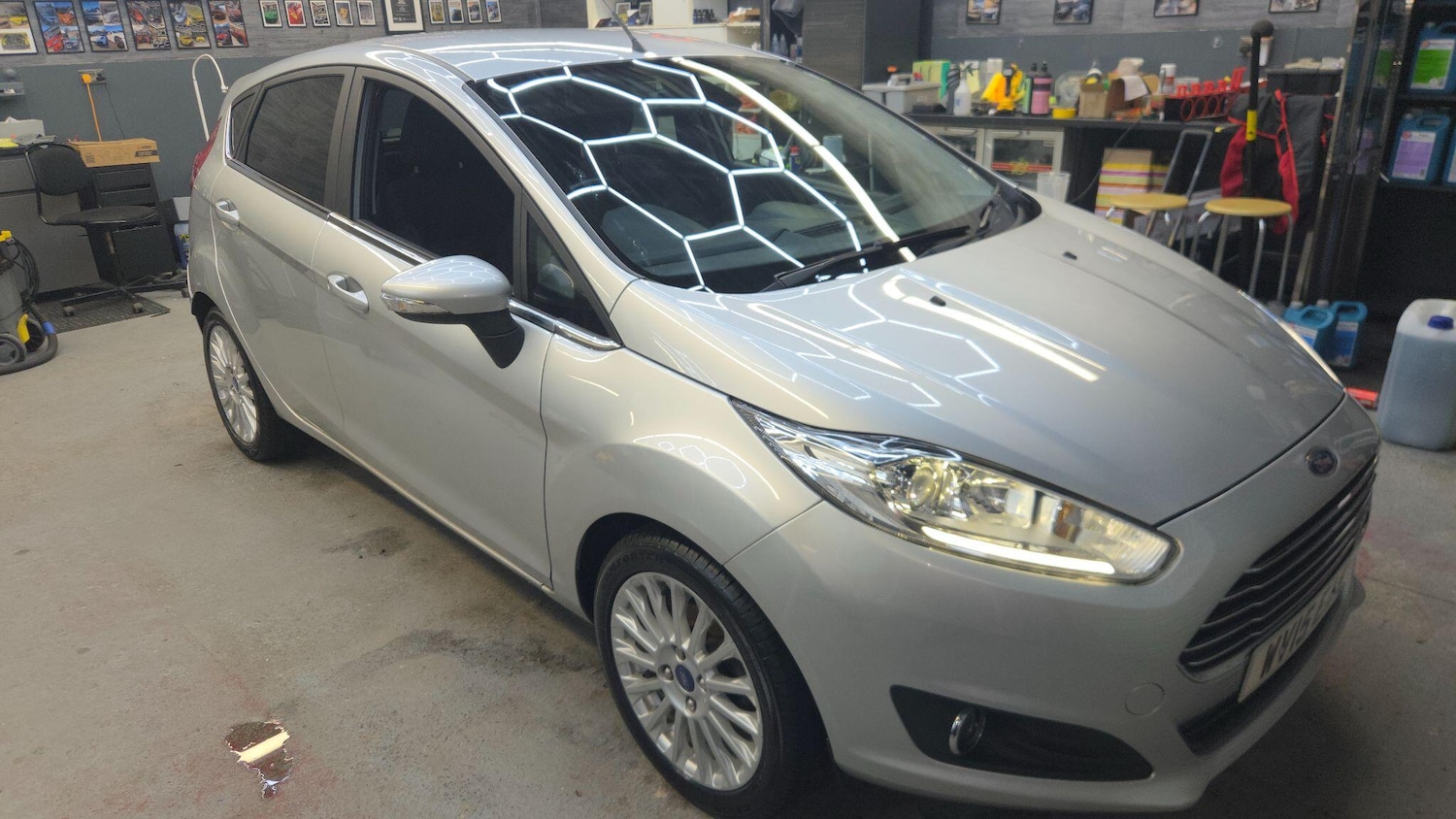 Used Ford Fiesta 2015 for sale - 76584296: Photo 1