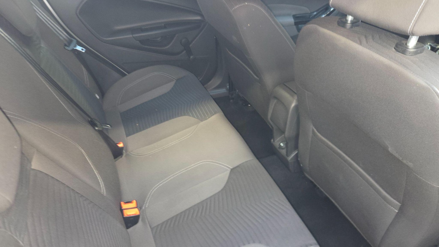 Used Ford Fiesta 2015 for sale - 76584296: Photo 10