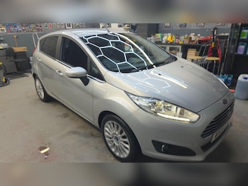 Used Ford Fiesta 2015 for sale - 76584296: Photo