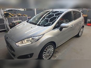 Used Ford Fiesta 2015 for sale - 76584296: Photo