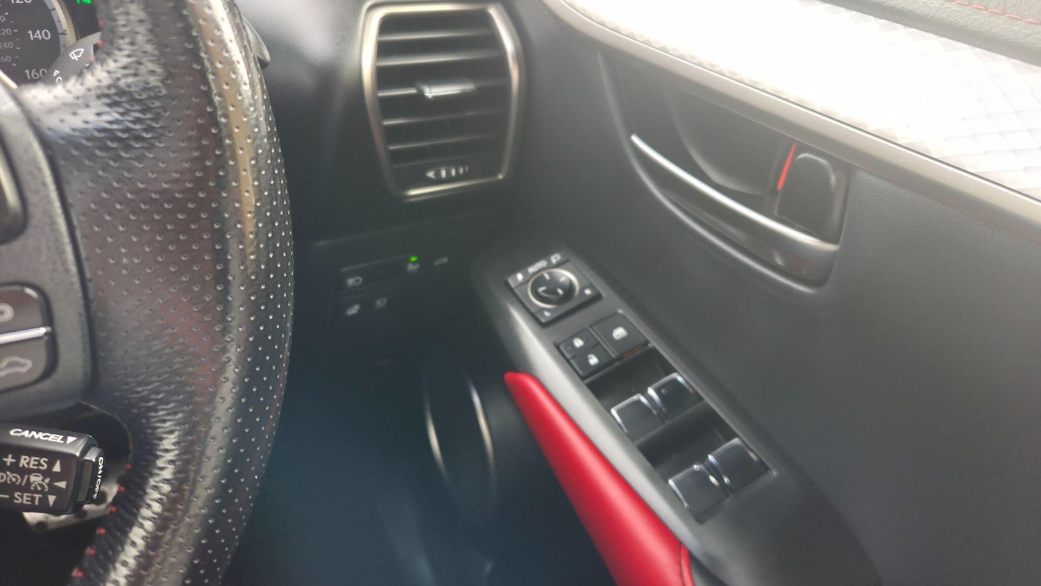 Used Lexus NX 2018 for sale - 77612704: Photo 32