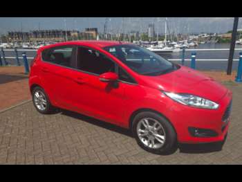2016 (66) - 1.0 EcoBoost Zetec 5dr two years warranty included