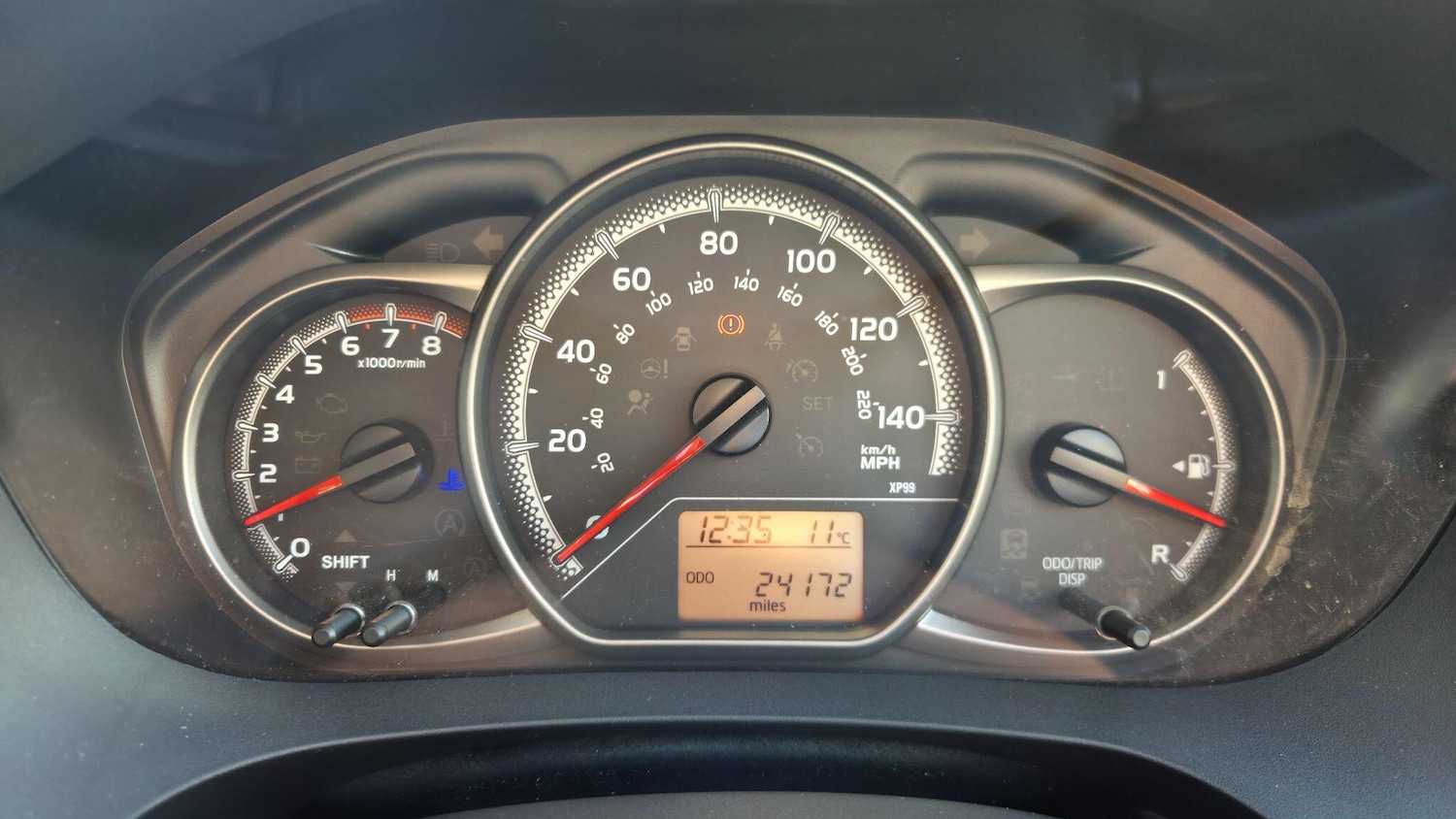 Used Toyota Yaris 2014 for sale - 76608520: Photo 27