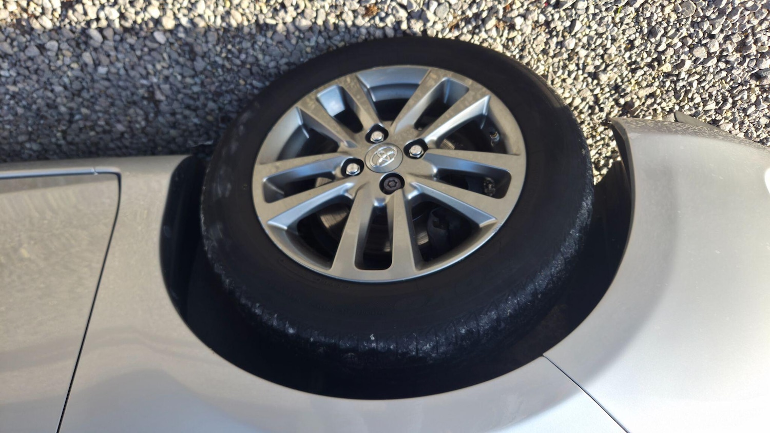 Used Toyota Yaris 2014 for sale - 76608520: Photo 31