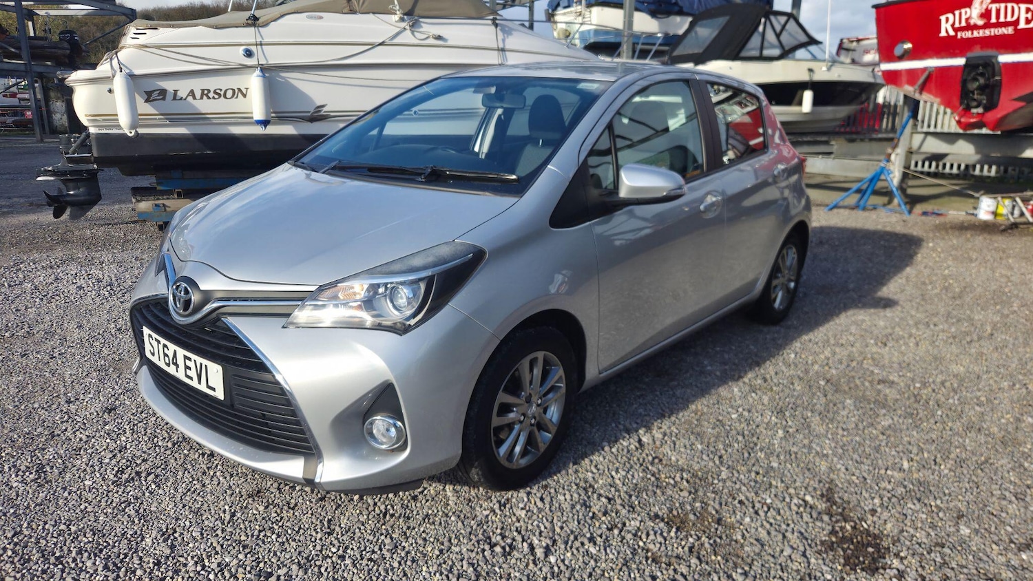 Used Toyota Yaris 2014 for sale - 76608520: Photo 5