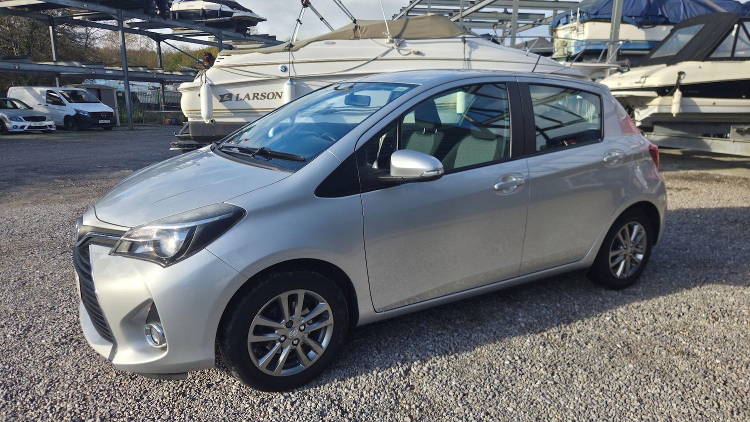 Used Toyota Yaris 2014 for sale - 76608520: Photo 6
