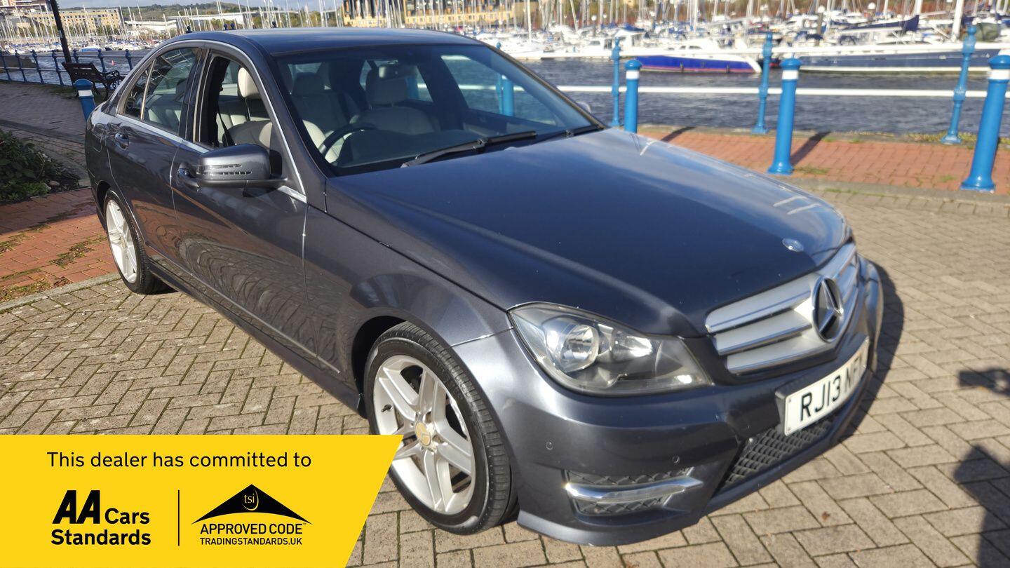 Used Mercedes-Benz C Class 2013 for sale - 76336131: Photo 2