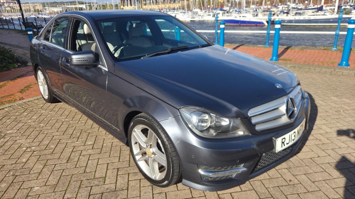 Used Mercedes-Benz C Class 2013 for sale - 76336131: Photo 8