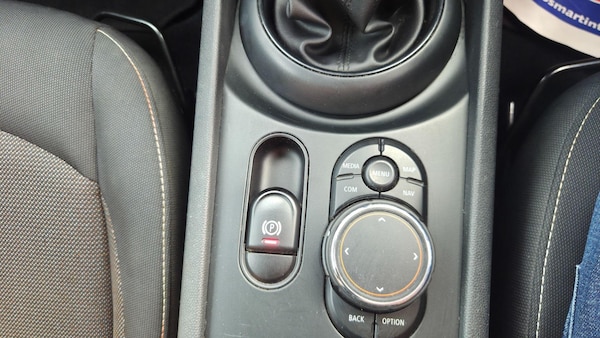 Used MINI Clubman 2017 for sale - 76200729: Photo 24