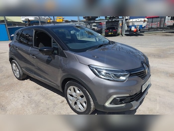 Used Renault Captur 2017 for sale - 78890974: Photo