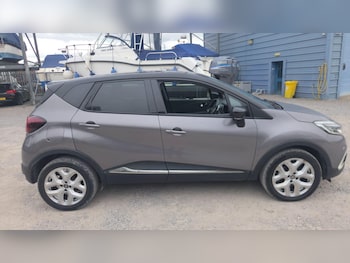 Used Renault Captur 2017 for sale - 78890974: Photo