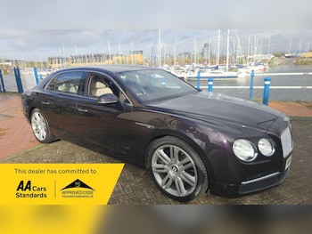 Used Bentley Flying Spur 2016 for sale - 76399346: Photo