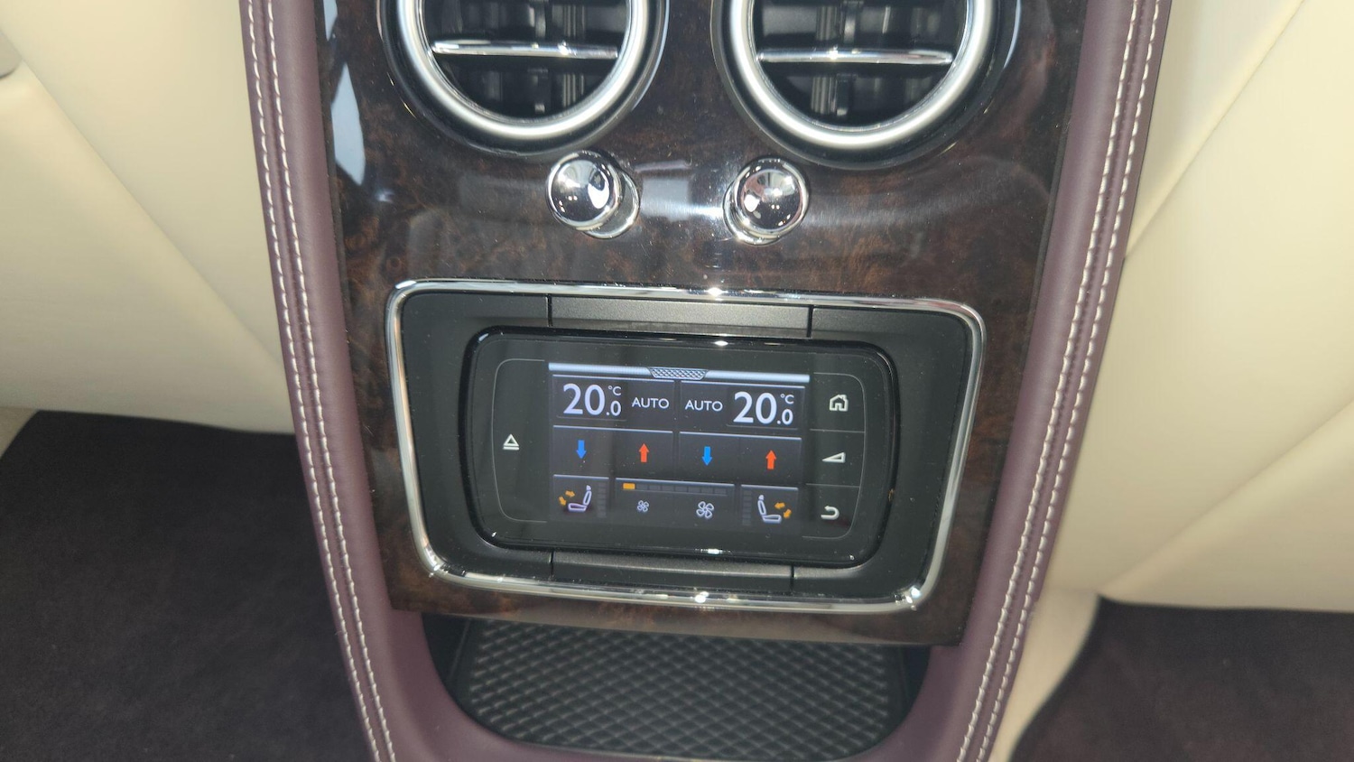 Used Bentley Flying Spur 2016 for sale - 76399346: Photo 36