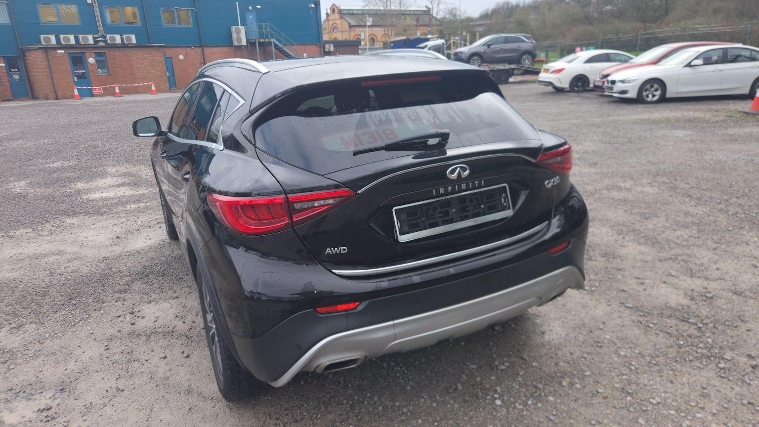 Used Infiniti QX30 2017 for sale - 77550511: Photo 10