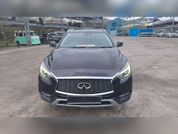 Used Infiniti QX30 2017 for sale - 77550511: Photo