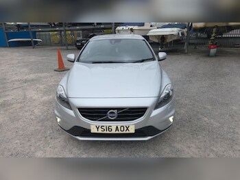 Used Volvo V40 2016 for sale - 78416028: Photo