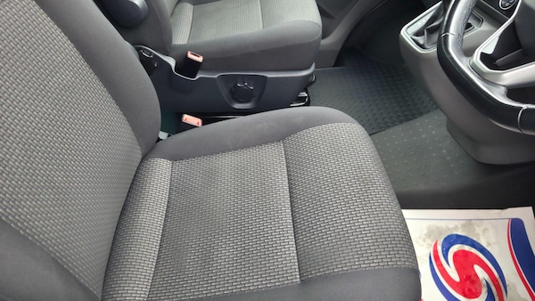 Used Volkswagen Transporter 2022 for sale - 76201428: Photo 29