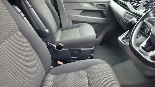Used Volkswagen Transporter 2022 for sale - 76201428: Photo 30