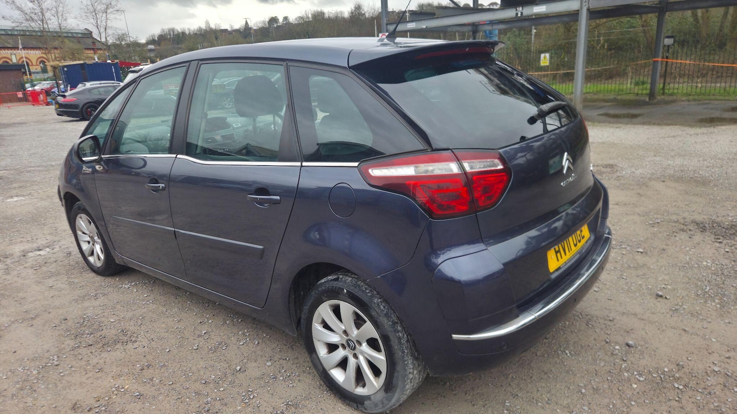 Used Citroen C4 Picasso 2011 for sale - 77824275: Photo 13