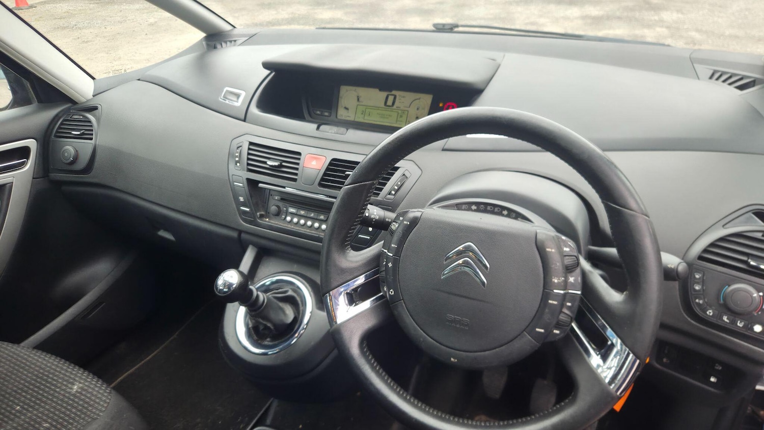 Used Citroen C4 Picasso 2011 for sale - 77824275: Photo 21