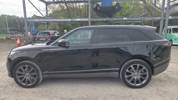 Used Land Rover Range Rover Velar 2017 for sale - 76307611: Photo 5