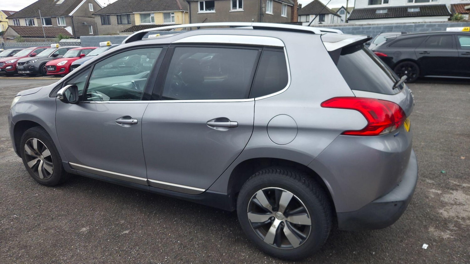 Used Peugeot 2008 for sale - 77824875: Photo 4