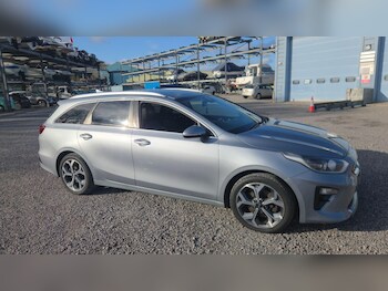Used Kia Ceed 2019 for sale - 77705095: Photo