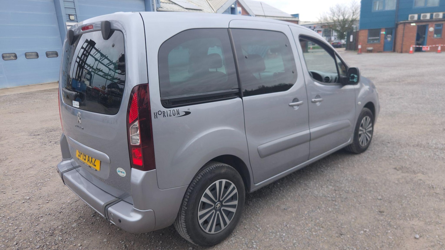 Used Peugeot Partner Tepee for sale - 77824499: Photo 11