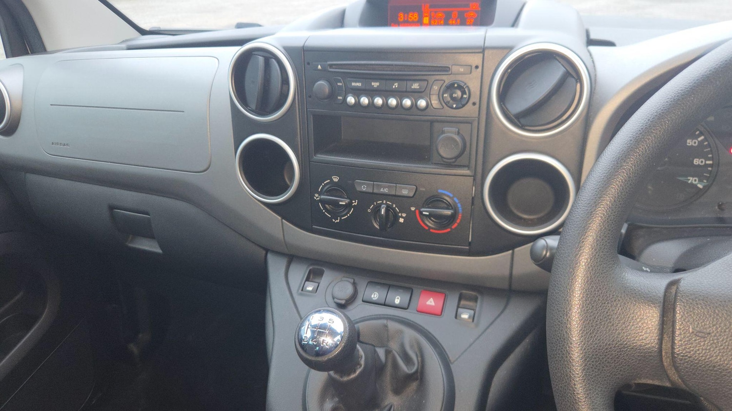 Used Peugeot Partner Tepee for sale - 77824499: Photo 14